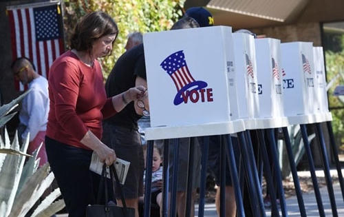 Mất Hạ viện sau bầu cử giữa kỳ, Trump vẫn là ngôi sao của đảng Cộng hòa