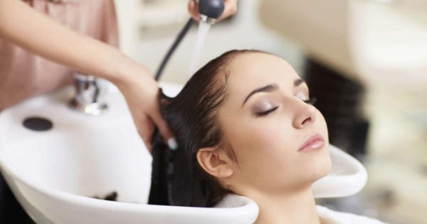 Thợ cắt tóc, gội đầu, massage…phải đóng thuế từ ngày 1/8