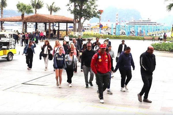 Nhiều hoạt động hấp dẫn tại Tuần văn hóa, thể thao, du lịch Quảng Ninh chào hè 2026