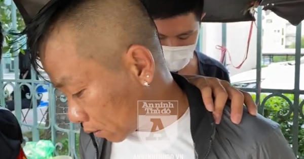 Video: Cẩn cảnh lực lượng 141 khống chế, bắt giữ đối tượng mang theo ma tuý liều lĩnh đòi "thông chốt" Video: Cẩn cảnh lực lượng 141 khống chế, bắt giữ đối tượng mang theo ma tuý liều lĩnh đòi "thông chốt"