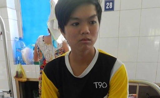 Vụ thiếu niên ở Đồng Tháp bị cưa chân: Do bác sĩ thiếu kinh nghiệm Vụ thiếu niên ở Đồng Tháp bị cưa chân: Do bác sĩ thiếu kinh nghiệm