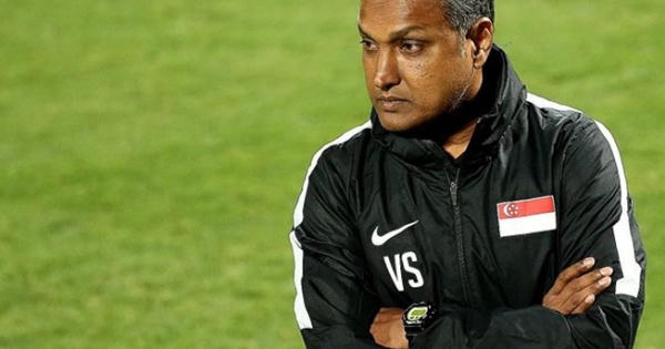 Lào hy vọng gây bất ngờ từ ‘thuyền trưởng’ Singapore