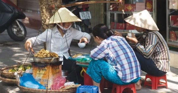 TP HCM sẽ mở tuyến đường dành riêng cho người bán hàng rong