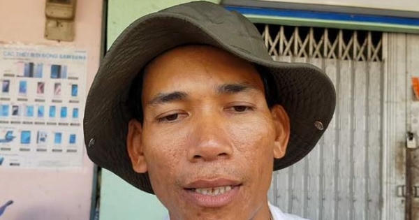 Sóc Trăng: Người đàn ông bán vé số dạo thi đỗ công chức