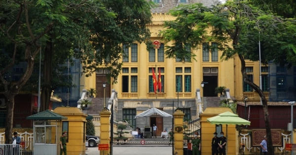 Mẹ tử tù Hồ Duy Hải: "Tôi hy vọng vào sự khách quan phiên giám đốc thẩm" Mẹ tử tù Hồ Duy Hải: "Tôi hy vọng vào sự khách quan phiên giám đốc thẩm"