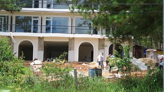 Địa ốc 8AM: Sai phạm tại hồ Tuyền Lâm chờ xử lý, Ecoland lên tiếng “lùm xùm” tại dự án Eco Lakeview