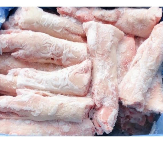 Quảng Ninh: Bắt giữ đối tượng vận chuyển 240kg chân giò lợn đông lạnh qua biên giới Quảng Ninh: Bắt giữ đối tượng vận chuyển 240kg chân giò lợn đông lạnh qua biên giới