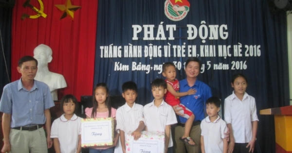 Hà Nam chính thức phát động tháng hành động vì trẻ em Hà Nam chính thức phát động tháng hành động vì trẻ em