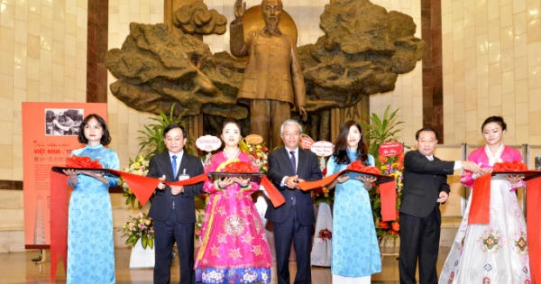 Những dấu mốc trong quan hệ ngoại giao Việt Nam – Triều Tiên Những dấu mốc trong quan hệ ngoại giao Việt Nam – Triều Tiên