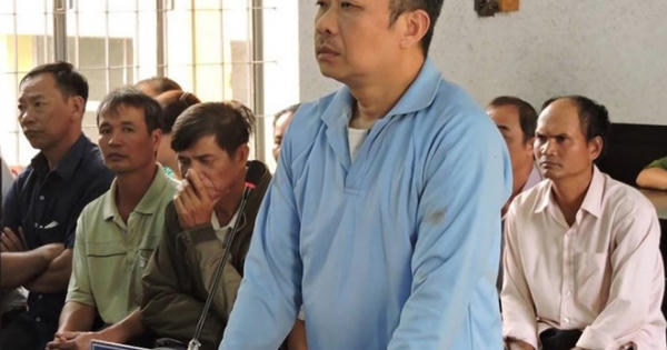 Nguyên thượng tá công an lừa đảo chiếm đoạt tiền, lĩnh án tù chung thân Nguyên thượng tá công an lừa đảo chiếm đoạt tiền, lĩnh án tù chung thân