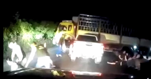 [Video]: Cảnh sát nổ súng vây bắt nghi phạm buôn ma túy như phim hành động