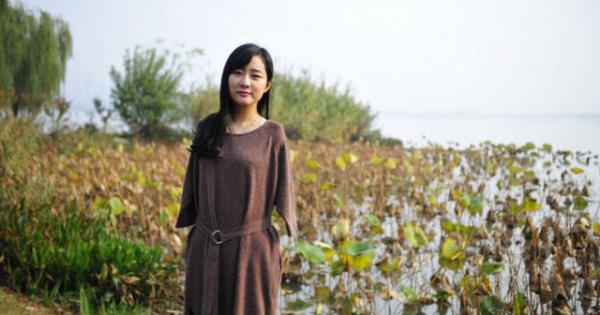 Trái tim thắp lên nghị lực của cô gái không tay