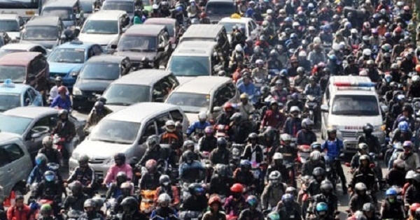 Tranh cãi gay gắt về việc cấm xe ngoại tỉnh vào nội thành