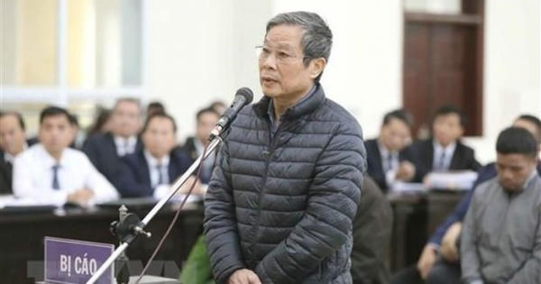 Khi cựu Bộ trưởng bối rối khai ra số tiền hàng triệu USD