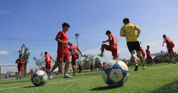 Các đội bóng đã có mặt tại thị xã Cửa Lò - Nghệ An, sẵn sàng cho VCK Press Cup 2018 Các đội bóng đã có mặt tại thị xã Cửa Lò - Nghệ An, sẵn sàng cho VCK Press Cup 2018