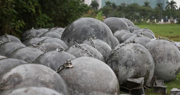 Di dời 40 hòn đá tròn ở SVĐ Mỹ Đình để đảm bảo an ninh chứ không phải là phong thủy