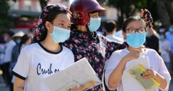 Thi lớp 10 ở Hà Nội: “Nóng” từ phụ huynh?