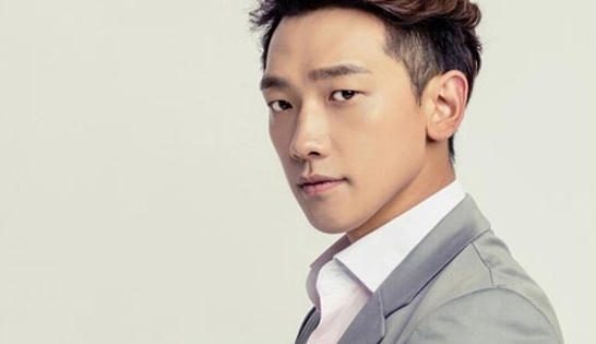 Bi Rain sẽ chính thức biểu diễn trong đêm Chung kết "Hoa hậu Việt Nam 2016" vào tháng 8 Bi Rain sẽ chính thức biểu diễn trong đêm Chung kết "Hoa hậu Việt Nam 2016" vào tháng 8