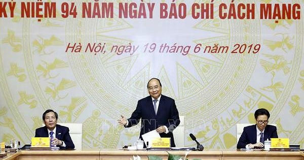 Thủ tướng Nguyễn Xuân Phúc: Báo chí cách mạng phải vì lợi ích cộng đồng, đất nước Thủ tướng Nguyễn Xuân Phúc: Báo chí cách mạng phải vì lợi ích cộng đồng, đất nước