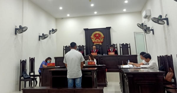 Vụ án “từ xe ôm trở thành kẻ buôn ma tuý”: Hàng loạt bút lục bị sửa chữa vẫn được Toà chấp nhận!