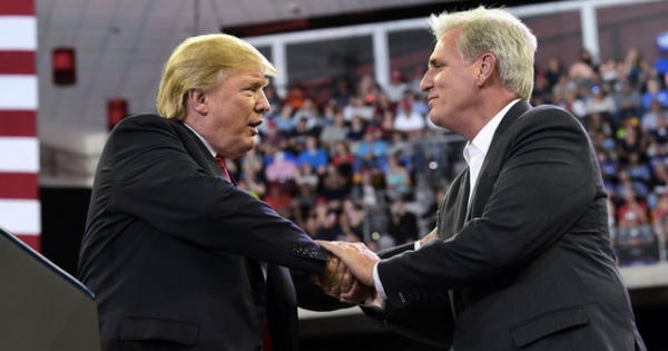 Điều gì xảy ra nếu đảng của ông Trump mất quyền kiểm soát Hạ viện?