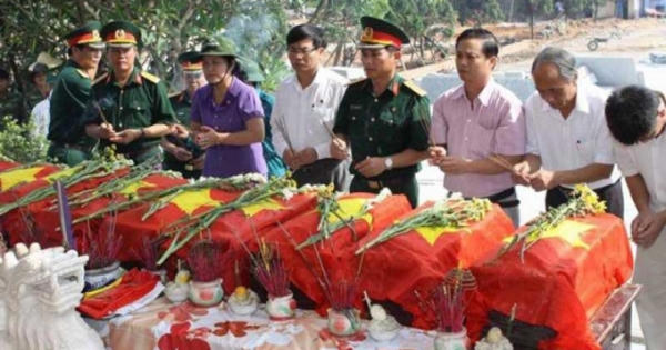 Vụ 13 mộ liệt sĩ không có hài cốt: Khẩn cấp làm rõ