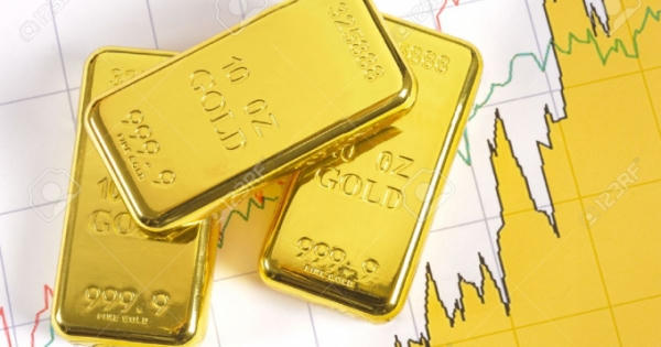 Giá vàng hôm nay 25/5: Bất ổn tài chính toàn cầu đẩy giá vàng tăng trở lại