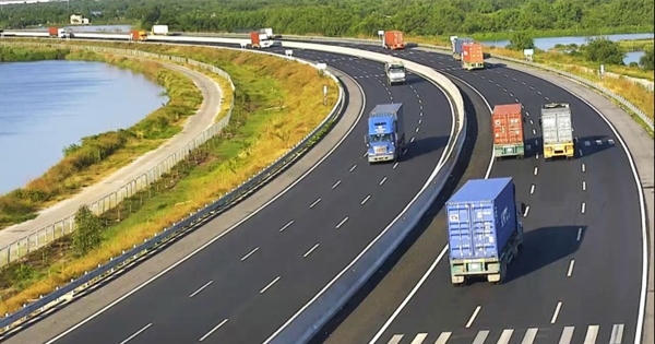 Đề xuất đầu tư toàn tuyến cao tốc Hà Nội - Điện Biên trước năm 2030