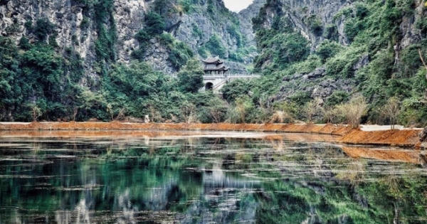 Dân phượt phát rồ vì "Tuyệt tình Cốc" ở Ninh Bình