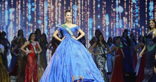 NTK Mỹ chọn đầm Hà Thu đẹp nhất Miss Earth 2017