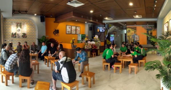 Chuỗi cà phê Ông Bầu “Bắc tiến”