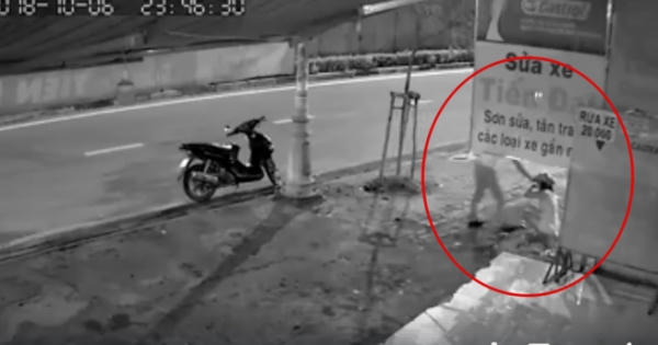 Phẫn nộ với clip nam thanh niên đấm túi bụi người phụ nữ trên vỉa hè