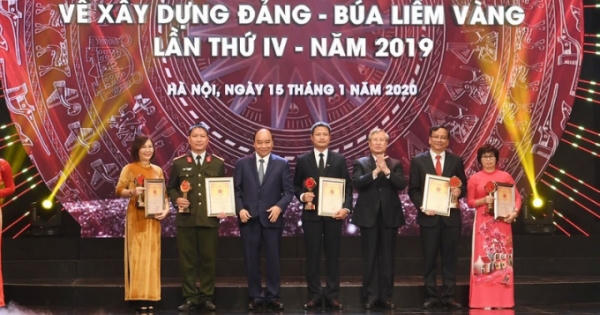 Báo chí phải vào cuộc để cùng xây dựng và chỉnh đốn Đảng