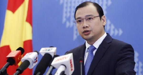 Việt Nam kiên quyết phản đối việc Trung Quốc cấm đánh bắt cá trên Biển Đông Việt Nam kiên quyết phản đối việc Trung Quốc cấm đánh bắt cá trên Biển Đông