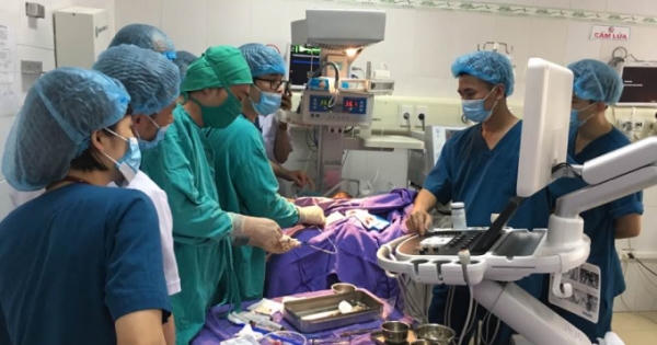 Cứu sống bé mắc tim bẩm sinh phức tạp