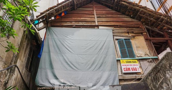 Cận cảnh biệt thự Pháp bị bỏ hoang trên khu đất vàng Hà Nội chưa thể 'đòi'