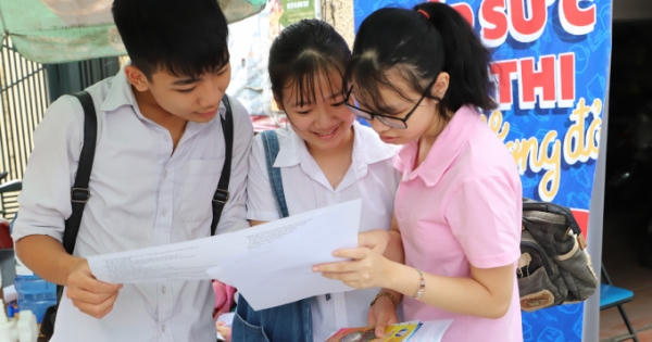 Học sinh đỗ lớp 10 tại Hà Nội có thể nhập học trực tuyến hoặc trực tiếp từ ngày 20 đến 22/6
