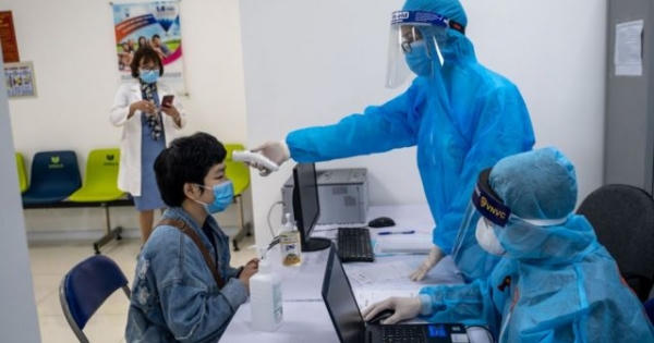 Ngày 14/11, Việt Nam ghi nhận 8.176 ca mắc mới Covid-19