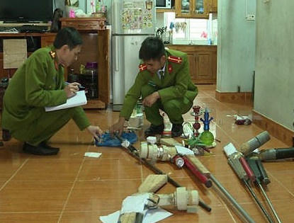 Vĩnh Phúc: Bắt đối tượng tàng trữ 6 khẩu súng tự chế mệnh danh "bách phát bách trúng"