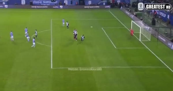 [Clip]: Siêu phẩm sút phạt của Danilo Cataldi trong trận tranh Siêu cup Italia