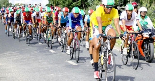 Kết thúc Giải đua xe đạp “Về nông thôn” 2016: Quân khu 7 tỏa sáng