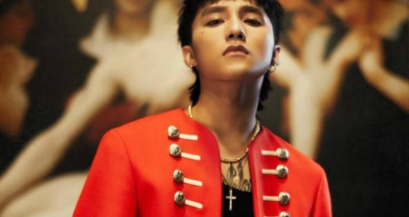 Đồ hiệu xa xỉ Sơn Tùng M-TP diện trong MV 'Chạy ngay đi'