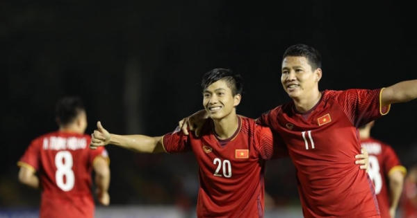 "Song Đức hợp bích" kết liễu ĐT Philippines tại Bacolod!