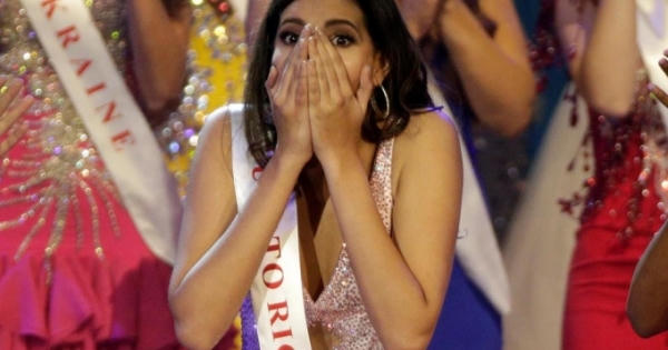 Tân Hoa hậu Thế giới 2016 có nhan sắc đậm nét Latin