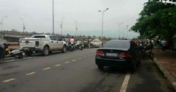 Hòa Bình: Bàng hoàng phát hiện xác nam thanh niên dưới chân cầu Cứng