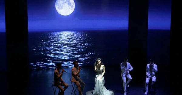 Nhật Huyền gây “choáng” khi “trình làng” một ca khúc- ba phiên bản