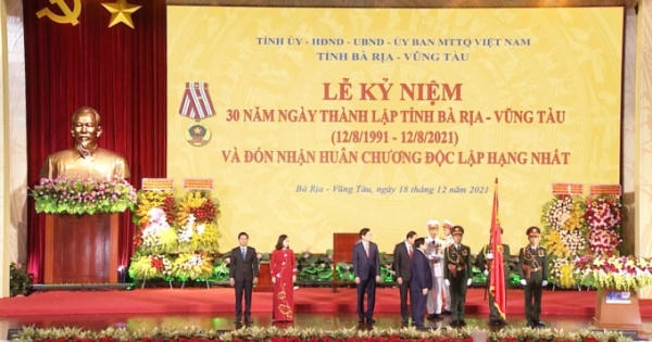 Bà Rịa - Vũng Tàu đón nhận Huân chương Độc lập hạng Nhất
