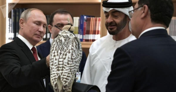 Hé lộ về những cục 'kim cương' Tổng thống Nga Putin vừa đem tặng