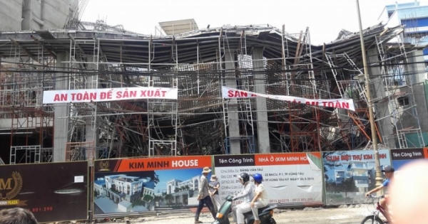 Vũng Tàu: Sập giàn giáo nhiều công nhân bị kẹt