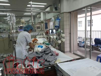 'Bay' hàng trăm triệu đồng sau điều trị siêu vi khuẩn kháng thuốc 'Bay' hàng trăm triệu đồng sau điều trị siêu vi khuẩn kháng thuốc